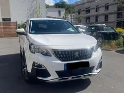 Weiß Gebraucht 2019 Peugeot 3008 Active SUV | 15.000 € (Fairer Preis)