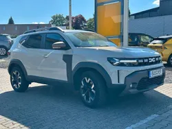 Sandsteinbeige Gebraucht 2024 Dacia Duster Extreme SUV | 22.850 € (Guter Preis)
