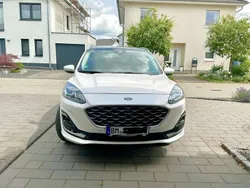 Weiß Gebraucht 2022 Ford Kuga Vignale SUV | 27.000 € (Guter Preis)
