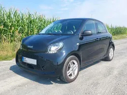 Schwarz Gebraucht 2020 Smart ForFour Electric Drive Kleinwagen | 10.350 € (Etwas zu teuer)