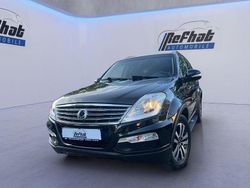 Schwarz Gebraucht 2015 Ssangyong (KGM) Rexton Sapphire SUV | 13.900 €