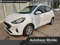 Atlas white / sol Neu 2025 Hyundai i10 Select Kleinwagen | 16.490 € (Fairer Preis)