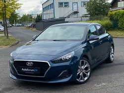 Blau Gebraucht 2018 Hyundai i30 Style Limousine | 12.999 € (Guter Preis)