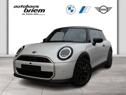 Weiß Neu 2024 Mini Cooper S Favoured Kleinwagen | 37.890 €