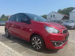 Rot Gebraucht 2018 Mitsubishi Space Star Limousine | 7.999 € (Guter Preis)