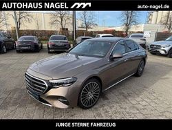 Lack samtbraun (metallic) Gebraucht 2024 Mercedes E300 Exclusive Limousine | 59.889 € (Fairer Preis)