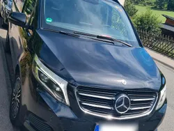 Schwarz Gebraucht 2018 Mercedes V250 Van / Kleinbus | 27.000 €