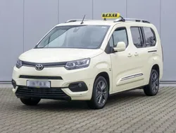Beige Gebraucht 2024 Toyota Proace Verso City Kombi | 40.000 €