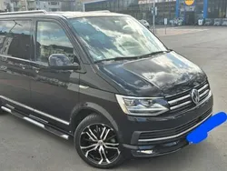 Schwarz Gebraucht 2016 VW T6 Highline Van | 34.455 € (Etwas zu teuer)