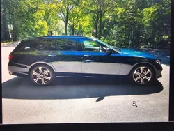 Grün Gebraucht 2017 Mercedes E220 Exclusive Kombi | 35.000 € (Teuer)