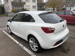 Weiß Gebraucht 2011 Seat Ibiza Kleinwagen | 4.500 € (Fairer Preis)