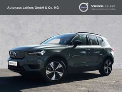 Sage green Gebraucht 2022 Volvo XC40 Plus SUV | 28.490 € (Superpreis)