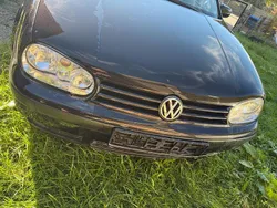 Schwarz Gebraucht 2002 VW Golf IV Limousine | 1.500 € (Fairer Preis)