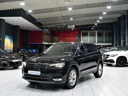 Deep black perleffekt Gebraucht 2016 VW Tiguan Highline SUV | 22.480 € (Guter Preis)
