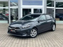 Grau Gebraucht 2024 Kia Ceed Spirit Limousine | 21.390 € (Superpreis)