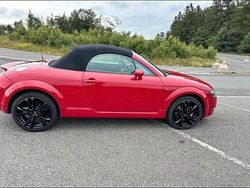 Rot Gebraucht 2001 Audi TT Roadster Design Cabrio | 5.500 € (Fairer Preis)