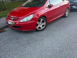 Rot Gebraucht 2005 Peugeot 307 CC Cabrio | 1.000 € (Fairer Preis)