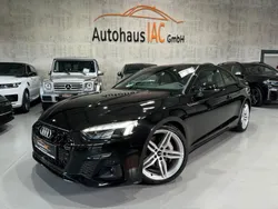 Mythosschwarz metallic Gebraucht 2021 Audi A5 S-Line Coupé | 42.900 € (Teuer)