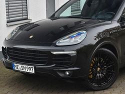 Tiefschwarz Gebraucht 2016 Porsche Cayenne S SUV | 29.991 € (Superpreis)
