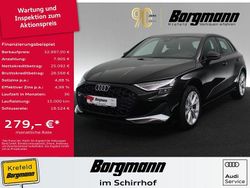 Grau / manhattangrau Gebraucht 2025 Audi A3 Advanced Limousine | 32.997 € (Superpreis)