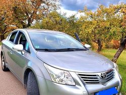 Grau Gebraucht 2012 Toyota Avensis Sol Limousine | 5.200 € (Superpreis)
