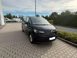 Schwarz Gebraucht 2022 VW T7 Van | 44.900 € (Guter Preis)
