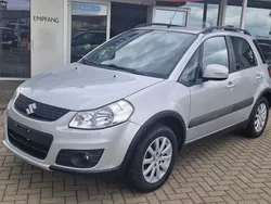 Silber Gebraucht 2012 Suzuki SX4 Style SUV | 6.250 € (Teuer)