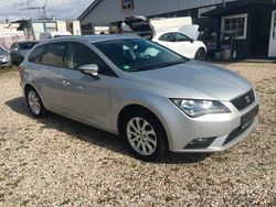 Silber Gebraucht 2016 Seat Leon ST Style Kombi | 10.499 € (Guter Preis)