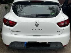 Weiß Gebraucht 2014 Renault Clio IV Dynamique Limousine | 5.200 € (Fairer Preis)