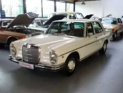 Weiß Gebraucht 1971 Mercedes 280 SE Limousine | 25.900 €