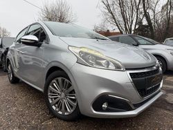Grau Gebraucht 2016 Peugeot 208 Allure Kleinwagen | 8.900 € (Fairer Preis)