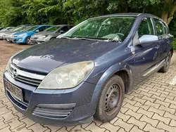 Blau Gebraucht 2006 Opel Astra Edition Limousine | 899 € (Guter Preis)
