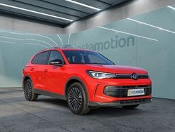 Rot Gebraucht 2024 VW Tiguan Goal SUV | 42.680 € (Guter Preis)