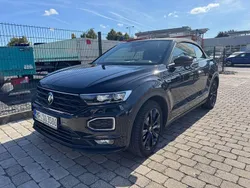 Schwarz Gebraucht 2020 VW T-Roc Cabriolet R-line Cabrio | 26.200 € (Etwas zu teuer)