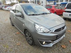 Grau Gebraucht 2018 Mitsubishi Space Star Edition Limousine | 6.750 € (Fairer Preis)