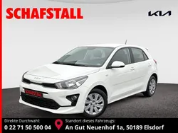Weiß Gebraucht 2021 Kia Rio Edition 7 Limousine | 11.979 € (Fairer Preis)