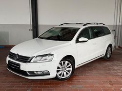Weiß Gebraucht 2011 VW Passat Comfortline Kombi | 5.999 € (Fairer Preis)