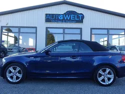 Blau Gebraucht 2011 BMW 118 Cabriolet Advantage Cabrio | 9.480 € (Fairer Preis)