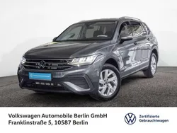 Platinum grey metallic Gebraucht 2024 VW Tiguan Allspace Life SUV | 35.733 € (Fairer Preis)