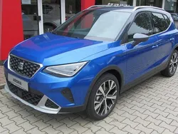 Sapphire blau/ magnetic grau Neu 2024 Seat Arona Xperience SUV | 26.990 € (Teuer)