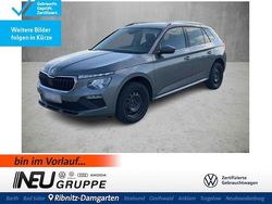 Graphitegrau (metallic) Gebraucht 2024 Skoda Kamiq Selection SUV | 22.679 € (Fairer Preis)
