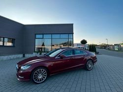 Rot Gebraucht 2012 Mercedes CLS500 AMG line Limousine | 23.500 €