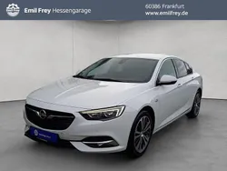 Weiß Gebraucht 2017 Opel Insignia Country Tourer Sport Limousine | 13.950 € (Fairer Preis)