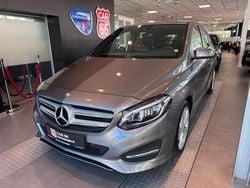 Grau Gebraucht 2017 Mercedes B180 Edition Van / Kleinbus | 14.790 € (Fairer Preis)
