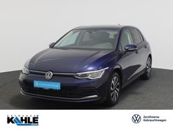 Blau) (blau Gebraucht 2022 VW Golf VIII Active Limousine | 25.103 € (Fairer Preis)