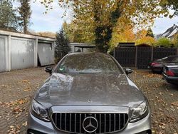 Grau Gebraucht 2019 Mercedes E53 AMG AMG Coupé | 30.000 € (Guter Preis)