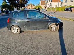 Schwarz Gebraucht 2007 Citroën C2 Sport Chic Kleinwagen | 2.300 € (Fairer Preis)