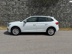 Weiß Gebraucht 2024 Skoda Kamiq Ambition SUV | 22.690 € (Guter Preis)