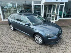 Grau Gebraucht 2016 Skoda Superb Ambition Kombi | 12.990 € (Fairer Preis)