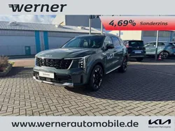 Cityscape green Gebraucht 2025 Kia Sorento Platinum SUV | 53.980 € (Superpreis)